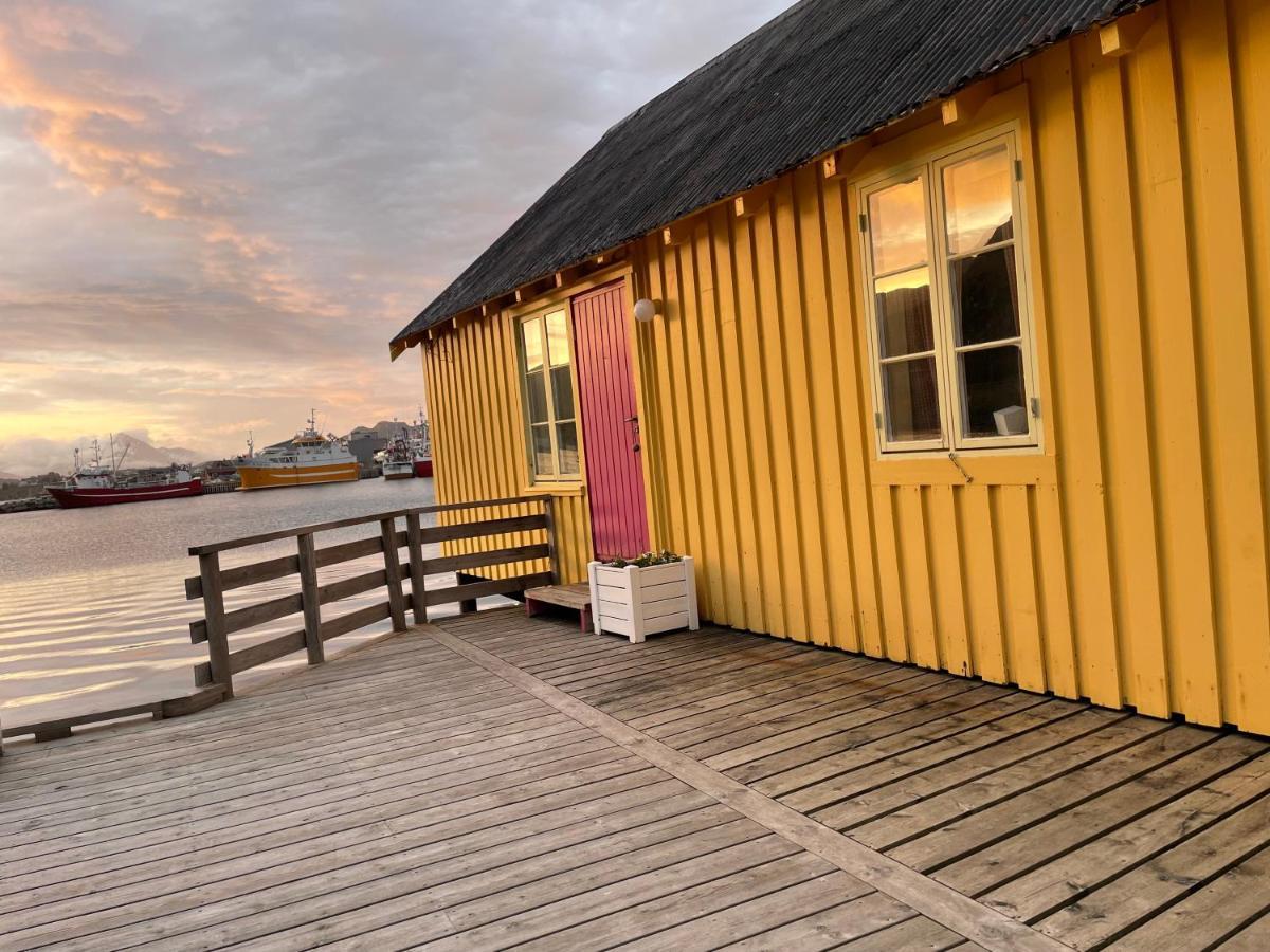 Kraemmervika Rorbuer - Rustic Cabins In Lofoten بولستاد المظهر الخارجي الصورة
